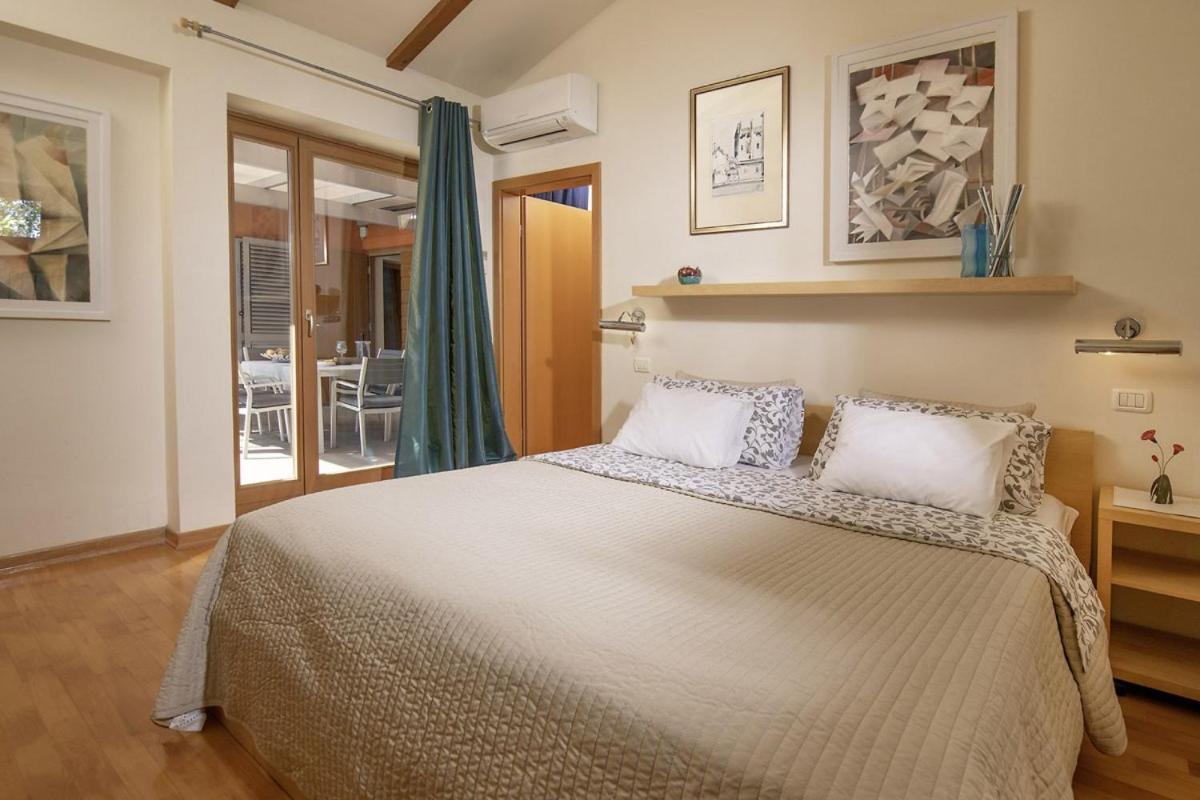 Villa Emili In Medulin - Haus Fuer 4-5 Personen Eksteriør billede