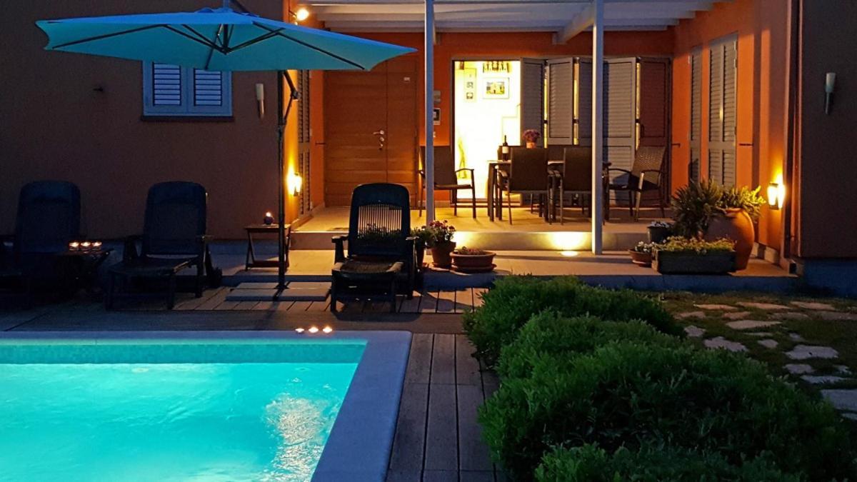 Villa Emili In Medulin - Haus Fuer 4-5 Personen Eksteriør billede