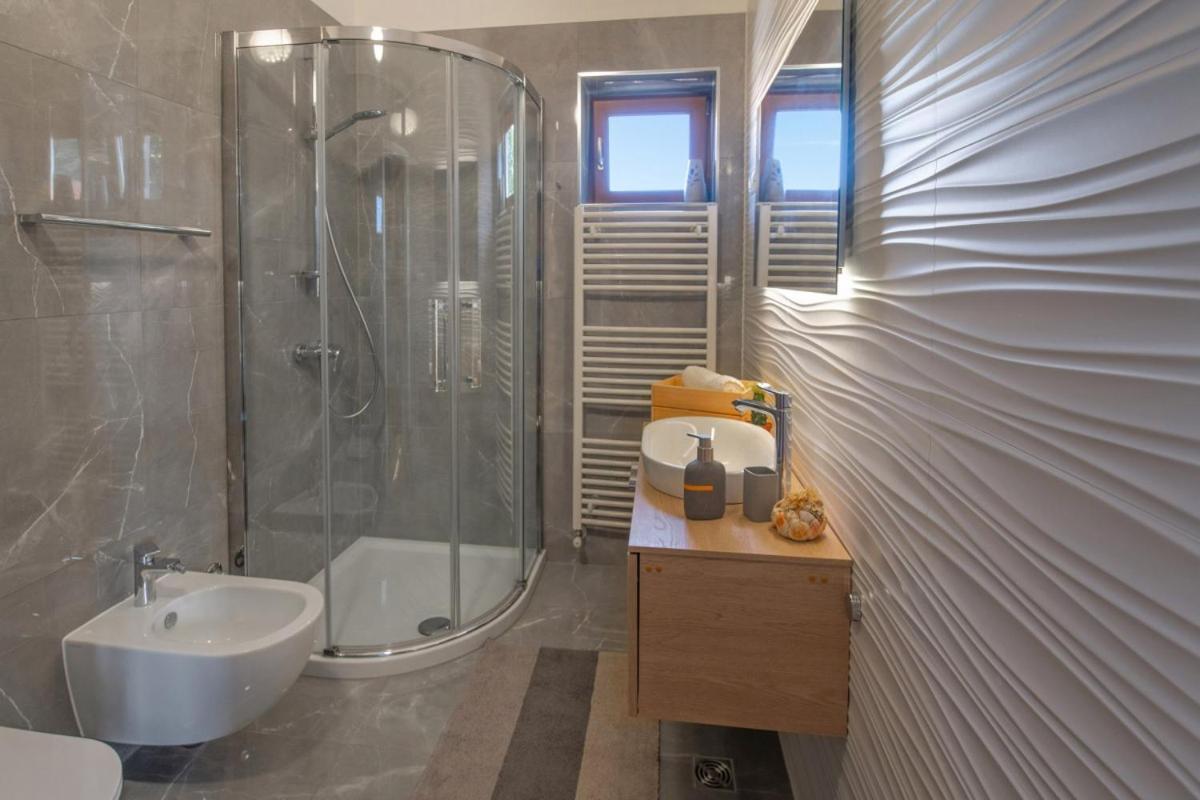 Villa Emili In Medulin - Haus Fuer 4-5 Personen Eksteriør billede